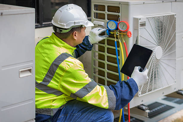 Professional Hvac technician working in North Middletown, NJ